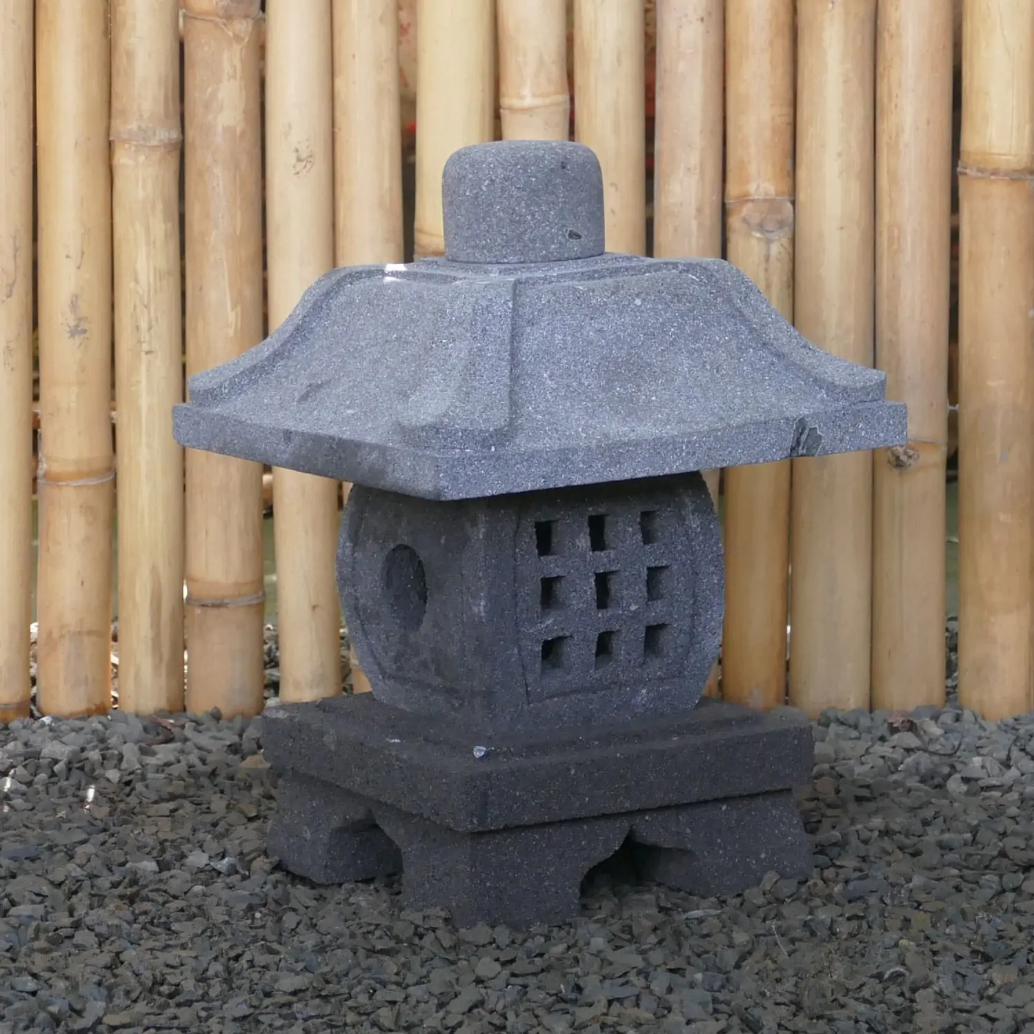  Product image 1 of the product “Japanese style Garden Lantern, made from Andesit Stone. Multipart. 40 cm Height, Roof is 30 cm width. ”